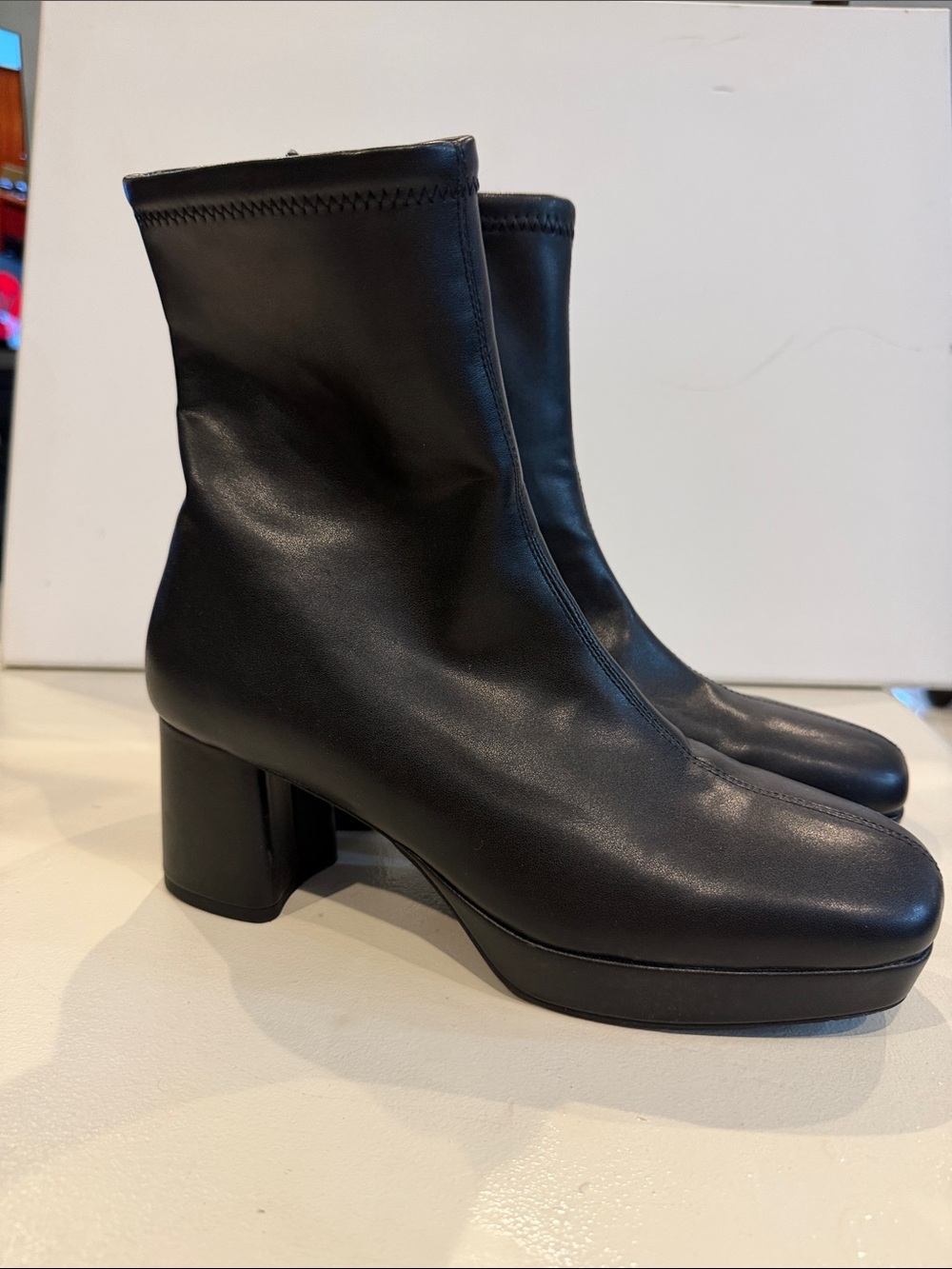 AEROSOLES Black Block-Heel Ankle Booties